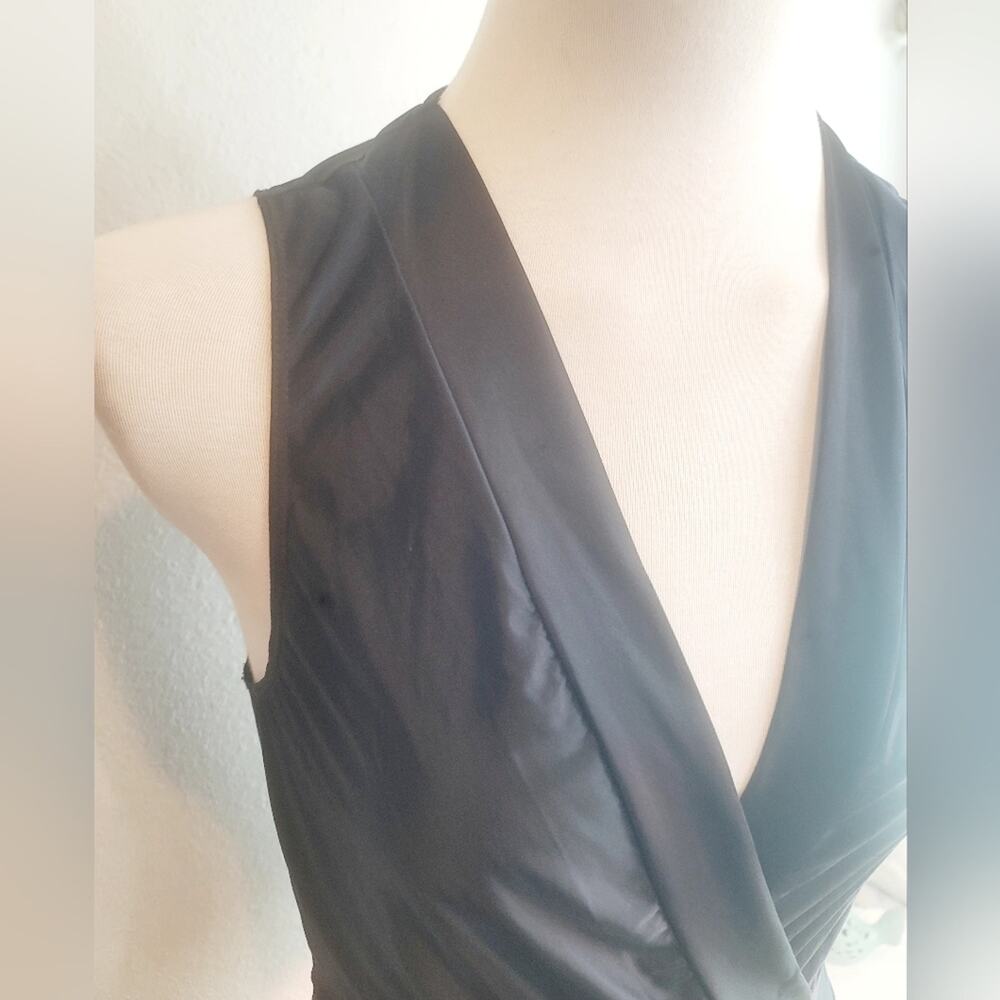 GENTLE FAWN Intimate Black Surplice Bodysuit Sleeveless Modern Professional M - Picture 8 of 16